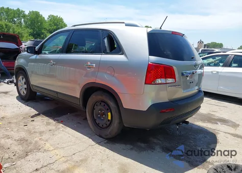 2013 Kia Sorento Lx from USA, damaged, VIN 5XYKT3A68DG348357